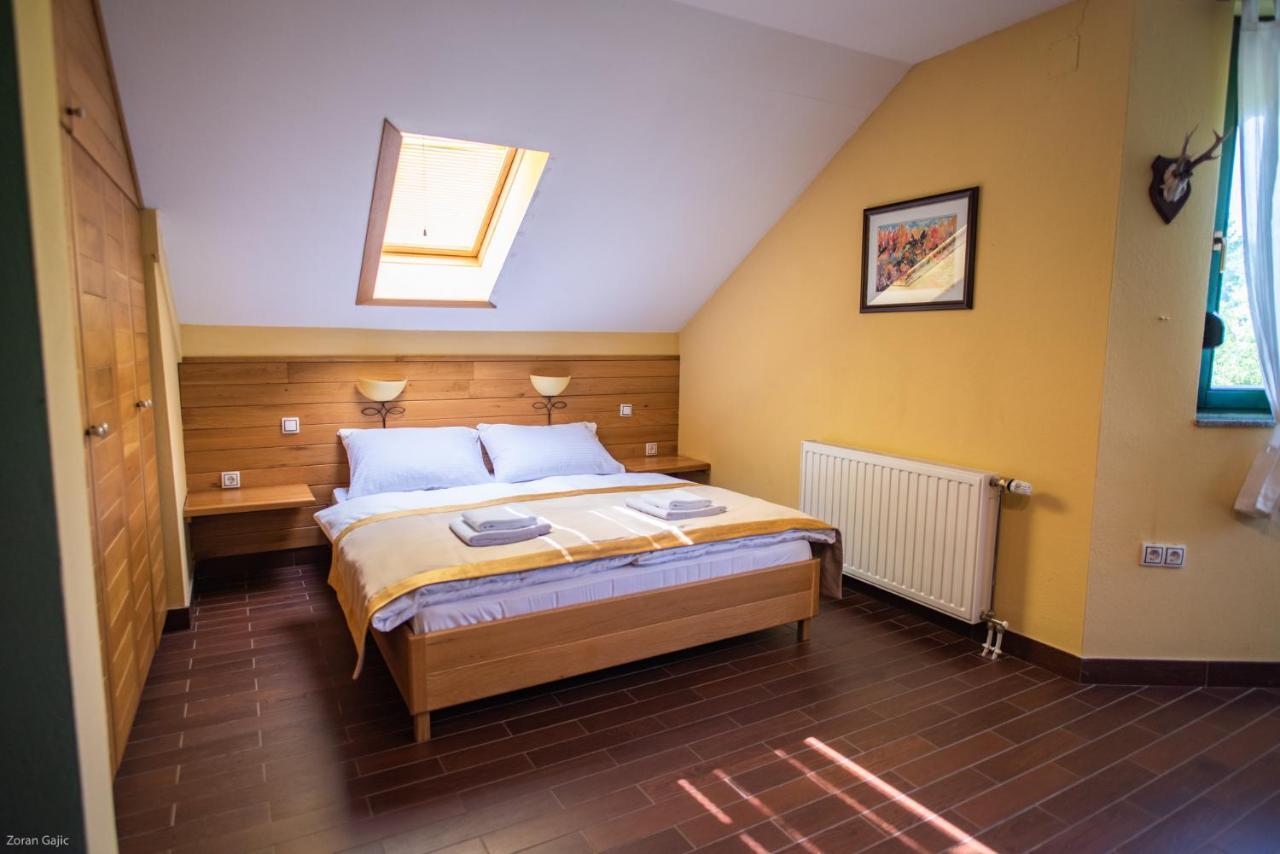 Hotel & Distillery Monogram Gradac  Exteriér fotografie